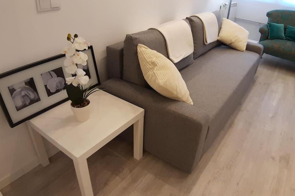 Lovinburgos Amaras Burgos Y Volveras Ngoại thất bức ảnh